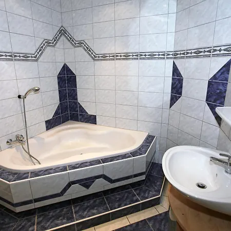 Daire Appartementhaus Sabine Kotschach-Mauthen