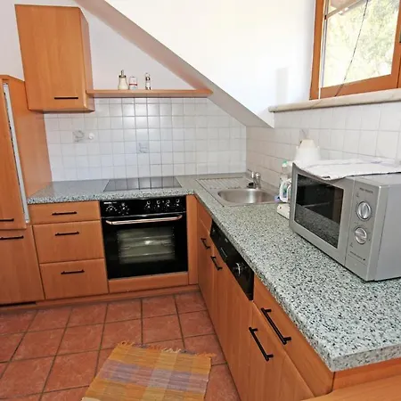 Daire Appartementhaus Sabine