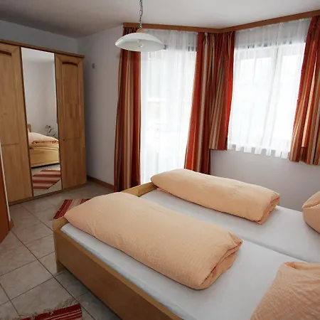 Appartementhaus Sabine * Kotschach-Mauthen